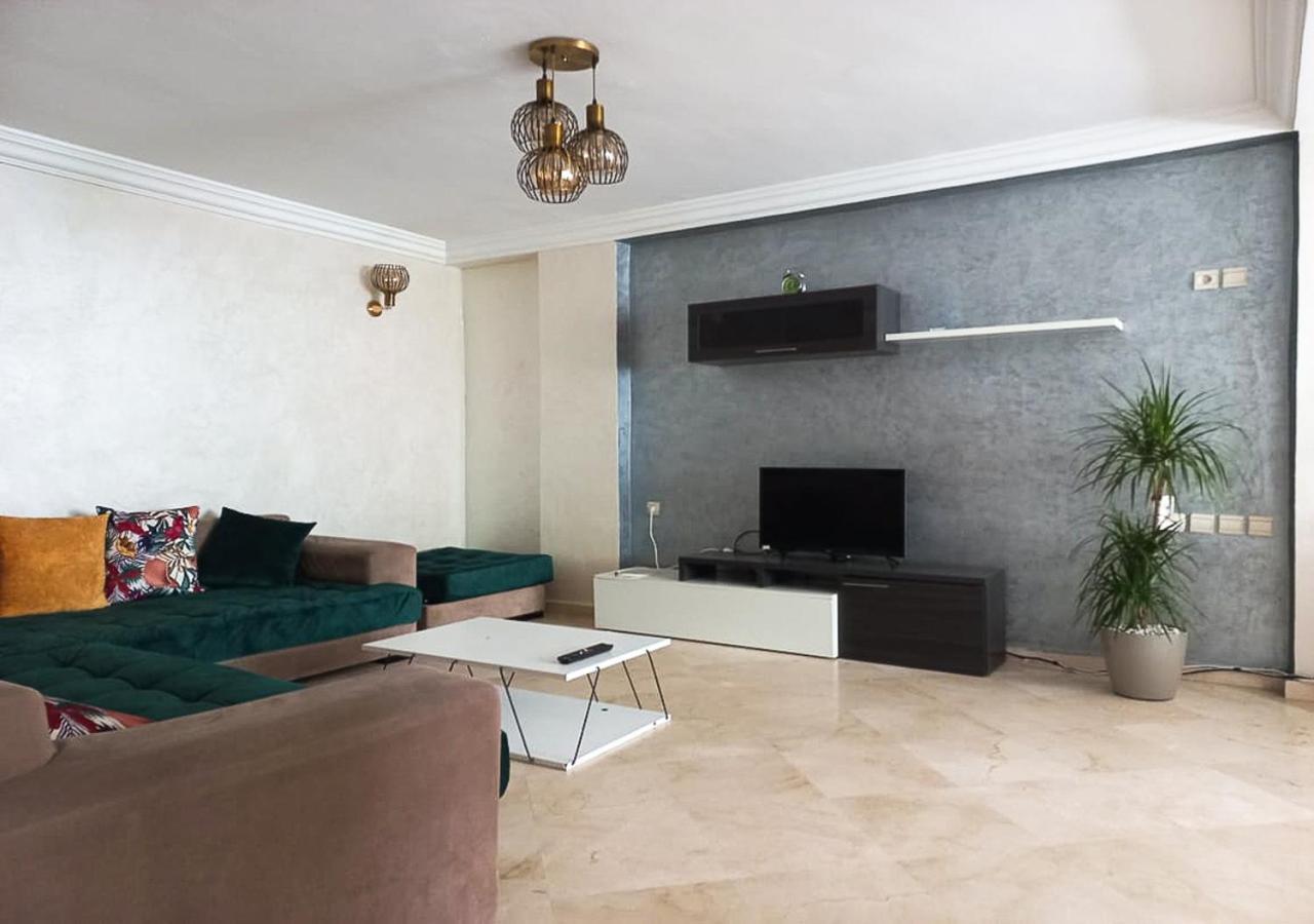 Superbe Appartement A Proximite De La Corniche Casablanca Luaran gambar
